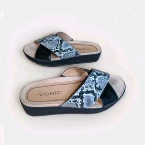 Vionic Hayden Snake Skin Black Leather Slip On Comfort Wedge Sandals Size 7M